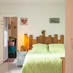 Holiday home Sa-mi-ra *